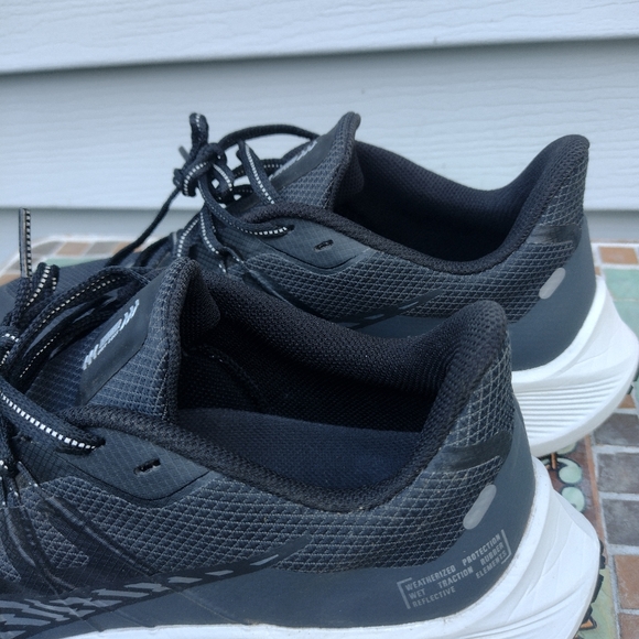 Nike Winflo 7 Shield (2021) - Picture 9 of 10